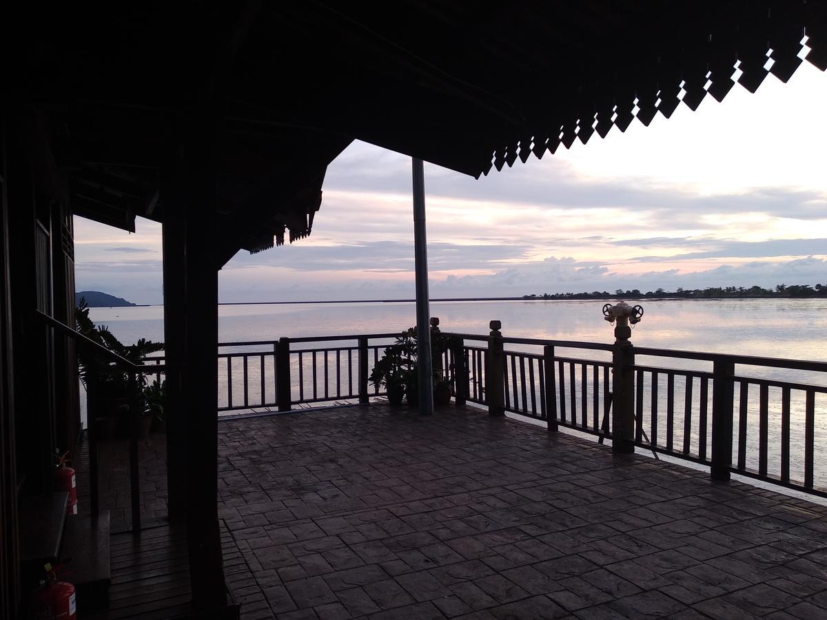 פנתאי צנאנג Langkawi Lagoon Resort Water Chalet מראה חיצוני תמונה
